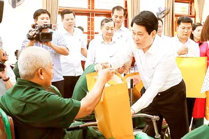 Chăm lo người có công là nhiệm vụ thường xuyên, lâu dài