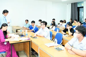 Bộ GD-ĐT kéo dài thời gian lọc ảo: Các trường chưa công bố điểm chuẩn xét tuyển đại học