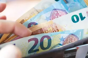 Tăng tốc ra mắt đồng EUR kỹ thuật số