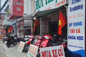 Đìu hiu thị trường xe máy xăng