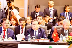 Phát huy vai trò ngoại giao nghị viện trong duy trì hòa bình, ổn định ở ASEAN