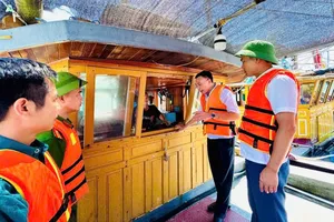 Dự báo trưa đến chiều 25-9, bão số 9 đổ bộ đất liền