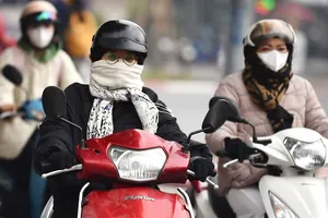 Nhiều trường hợp liệt cơ mặt, méo miệng vì rét đậm, rét hại