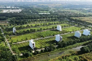 Một khu dân cư tại xã Hiệp Phước, TPHCM. ẢNH: HOÀNG HÙNG