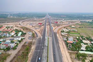 Đông Nam Bộ "cất cánh" cùng sân bay Long Thành - Bài 2: “Mạch máu” chưa thông