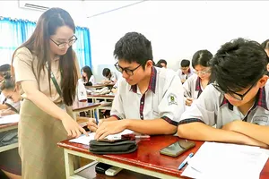 Dự thảo quy định chế độ làm việc đối với nhà giáo nghỉ hưu và nhà giáo thỉnh giảng: Chính sách kịp thời nhưng cần đánh giá tác động