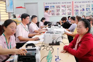 Nâng chuẩn sống của người dân