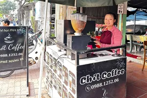 Tiếp sức thanh niên, sinh viên vượt khó