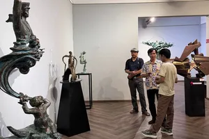 Điêu khắc TPHCM: Giữ mạch sáng tạo, chờ đột phá