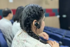 Người khiếm thị “xem” kịch qua Từ tai tới mắt