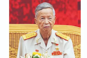 Đại tá - Anh hùng Lực lượng vũ trang nhân dân La Văn Cầu. ẢNH: Quân khu 2