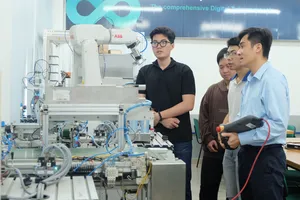 Kết thúc đăng ký xét tuyển đại học năm 2026: Thí sinh chuộng nhóm ngành STEM