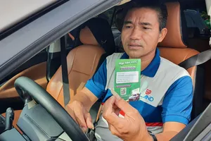 VETC, ePass thu phí quản lý tài khoản ví điện tử: Khoản thu nhỏ, băn khoăn không nhỏ