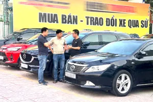 Tránh sập bẫy khi mua bán ô tô trên mạng