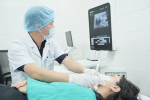 Mở rộng quyền lợi BHYT, giảm gánh nặng chi tiền cho người dân