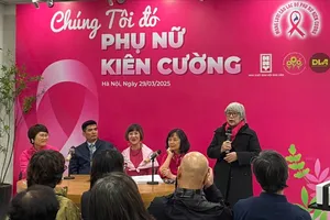 Ra mắt dự án sách ảnh gây quỹ hỗ trợ bệnh nhân ung thư vú