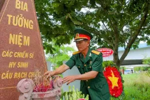 50 năm non sông liền một dải - Bài 1: Ngày về thống nhất