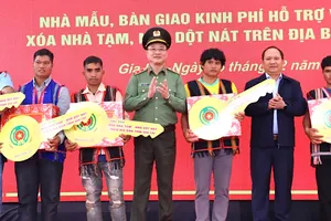 Ấm áp những ngôi nhà mới