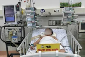 Bất ngờ nguyên nhân khiến bé trai đột ngột hôn mê, suy hô hấp khi ở trong ô tô