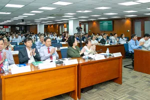 Hơn 200 đại biểu tham dự hội thảo nhằm tìm kiếm giải pháp phát triển bền vững ngành thực phẩm