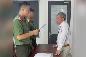 Xử phạt vi phạm hành chính người đăng thông tin sai sự thật