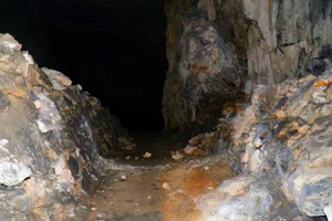 Hang 7 tầng: Hồi ức trong lòng đá