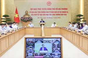 Hội nghị trực tuyến Chính phủ với địa phương về kịch bản tăng trưởng kinh tế năm 2025. Ảnh: VIẾT CHUNG