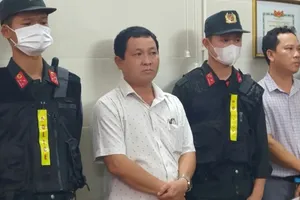 Khởi tố nguyên Chi cục trưởng Chi cục Thủy sản ở Huế