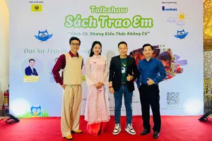 Ca sĩ Duyên Quỳnh làm đại sứ chương trình thiện nguyện “Sách trao em”