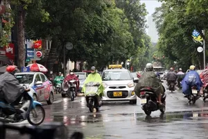 TPHCM mưa dông về chiều, có khả năng xảy ra lốc, sét