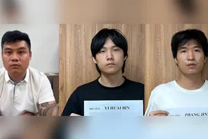 Bắt nhóm người Trung Quốc sử dụng thẻ thanh toán quốc tế chiếm đoạt 30 tỷ đồng