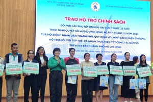 Hơn 17.000 phụ nữ TPHCM được nhận hỗ trợ vì sinh đủ 2 con trước 35 tuổi