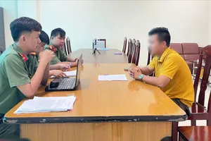 Xử lý 4 cá nhân đăng tải video sai sự thật liên quan đến an ninh Sân bay Liên Khương