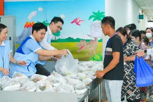 Shinhan Life Việt Nam tiếp tục đồng hành cùng bệnh nhi có hoàn cảnh khó khăn