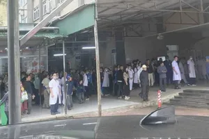 Bắt đối tượng tấn công làm bị thương 4 nhân viên y tế và 2 người nhà bệnh nhân 