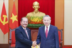 Tổng Bí thư Tô Lâm tiếp đoàn đại biểu Đảng Nhân dân Cách mạng Lào