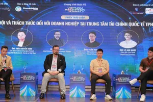 Các diễn giả tại Diễn đàn “Thúc đẩy trung tâm tài chính quốc tế TPHCM: Cơ hội và thách thức cho doanh nghiệp” 