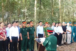 Phường Chánh Phú Hòa (TPHCM): Tìm kiếm, cất bốc, quy tập hài cốt liệt sĩ tập thể