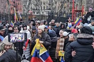 Tổng thống Venezuela tuyên bố vô tội