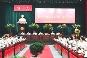 Hội nghị Thành ủy TPHCM cho ý kiến xây đường vượt biển kết nối khu vực Cần Giờ và Bà Rịa - Vũng Tàu