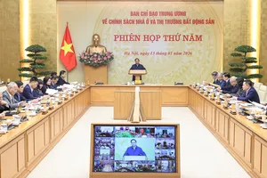 Thủ tướng Phạm Minh Chính chủ trì họp về chính sách nhà ở và thị trường bất động sản