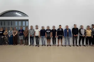 TPHCM: Điều tra vụ hai nhóm thanh niên dùng hung khí hỗn chiến 