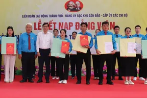 Lời thề dưới cờ Đảng