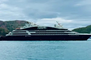 Đặc khu Côn Đảo, TPHCM đón chuyến tàu khách quốc tế đầu tiên trong năm 2026