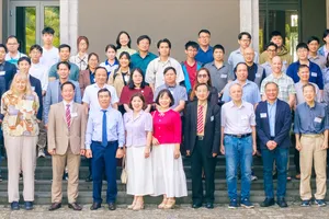 Kết nối, nâng tầm khoa học hiển vi tại Việt Nam