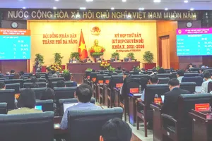 Các đại biểu cơ bản thống nhất với tờ trình của UBND thành phố và báo cáo thẩm tra của Ban Đô thị