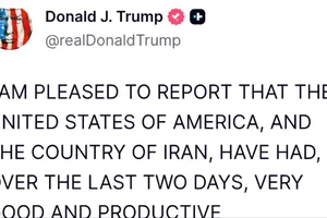 Tổng thống Mỹ hoãn tấn công cơ sở năng lượng Iran, giá dầu lao dốc