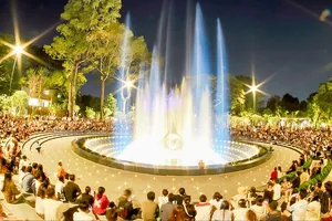 Nửa thế kỷ mang tên Bác, TP Hồ Chí Minh trọn nghĩa vẹn tình, vươn tầm toàn cầu - Bài 1: Mọi quyết sách đều hướng đến người dân