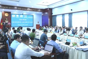Xã Nhà Bè bàn giải pháp đưa công nghệ đến gần hơn với đời sống người dân