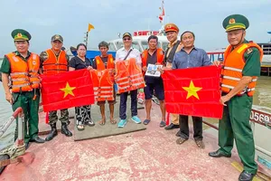 Tiếp sức người dân nơi hành lang cửa khẩu cảng
